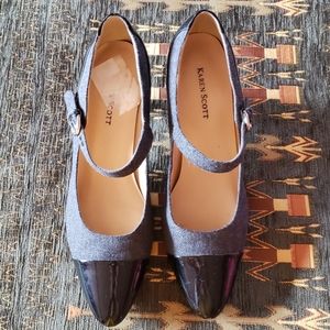 Karen Scott Black Patent and Gray Wool Pumps
